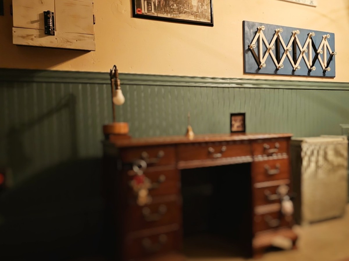 a screen shot of a living room